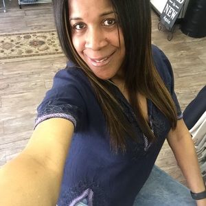 Meet your Posher, Angela